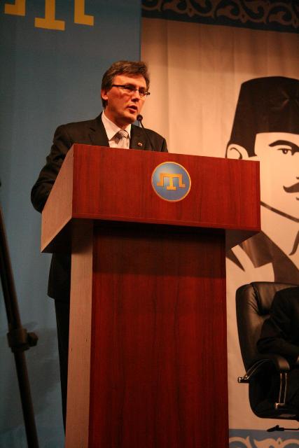 Refat Çubarov Kırım Tatar Milli Meclisi Başkanı seçildi