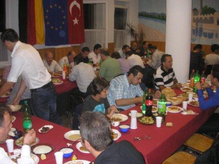  Batı Trakya Türkleri Witten'de iftar sofrasında buluştu