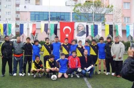 23 Nisan Futbol Turnuvası İstanbul’da gerçekleşti