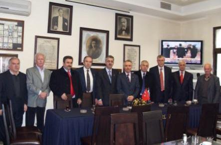 İstanbul Müftüsü Mustafa Çağrıcı İskeçe Türk Birliği’ni ziyaret etti
