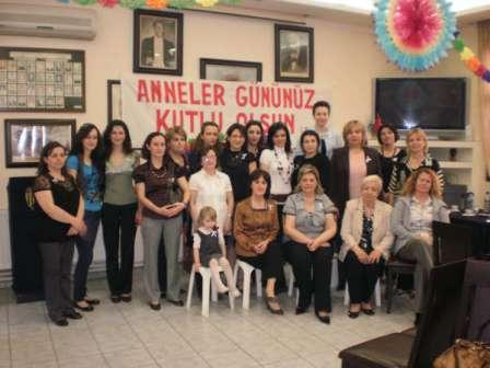 İskeçe Türk Birliği Kadınlar Kolu’ndan Anneler Günü kutlaması
